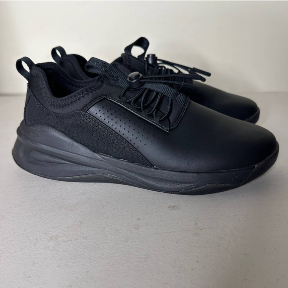 Clove Shoes Clove All Black Classic Sneaker Nursing Healthcare